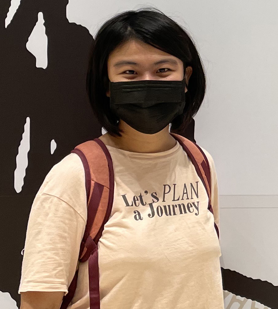 洪曼綾